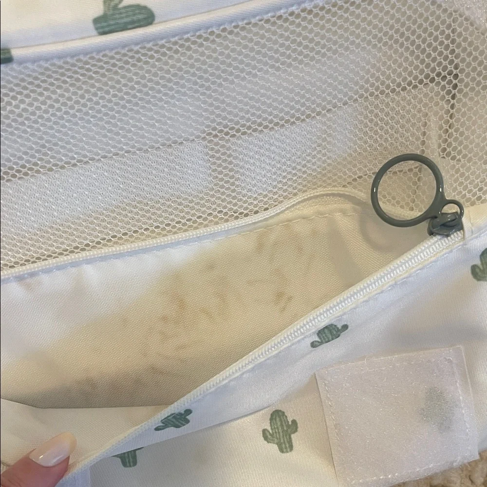 N/A chic ivory